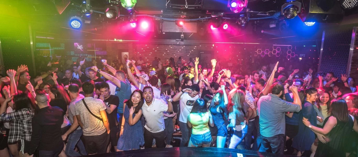 Η καταστροφή της εστίασης στην Ελλάδα εν όψει της σταδιακής εξόδου από την καραντίνα